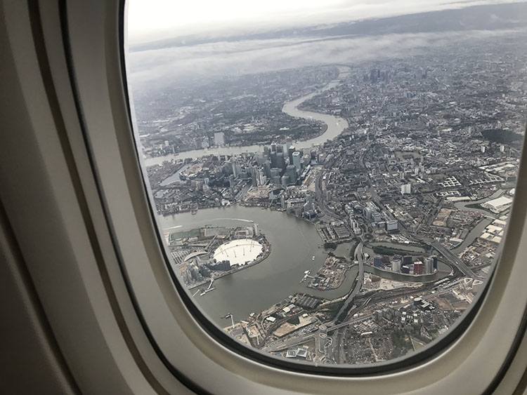 ロンドン中心部上空