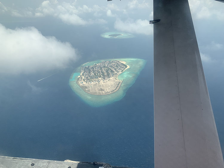 飛行機から見える島（２）