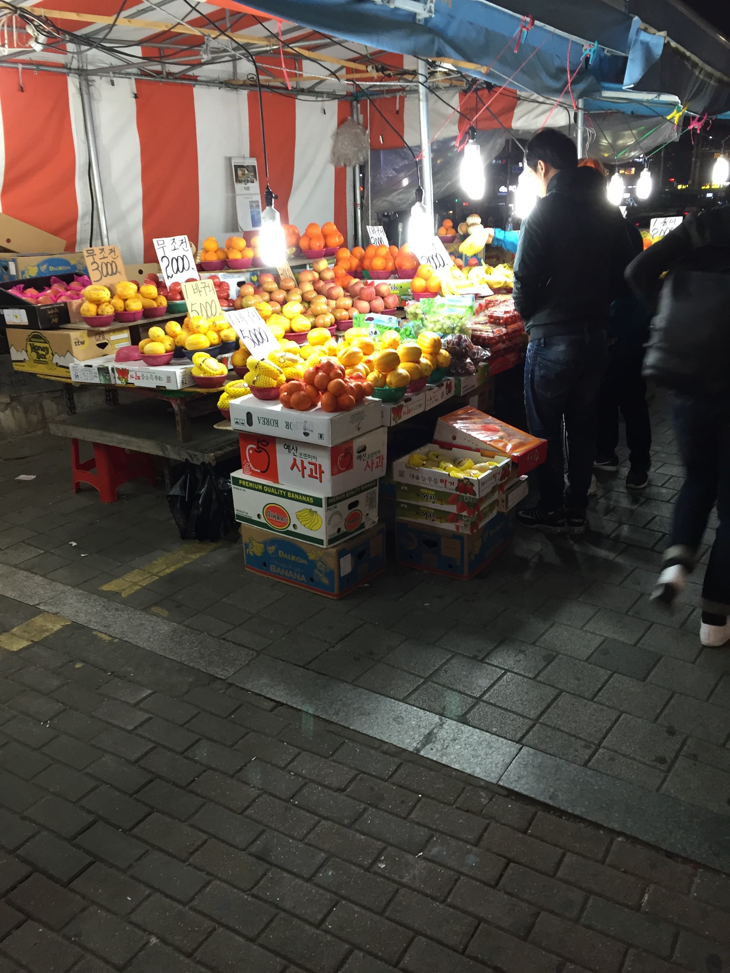 market-in-seoul